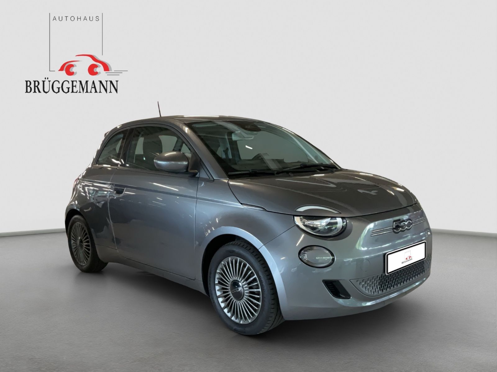 Fahrzeugabbildung Fiat 500e Icon 42 kWh + Einparkhilfe