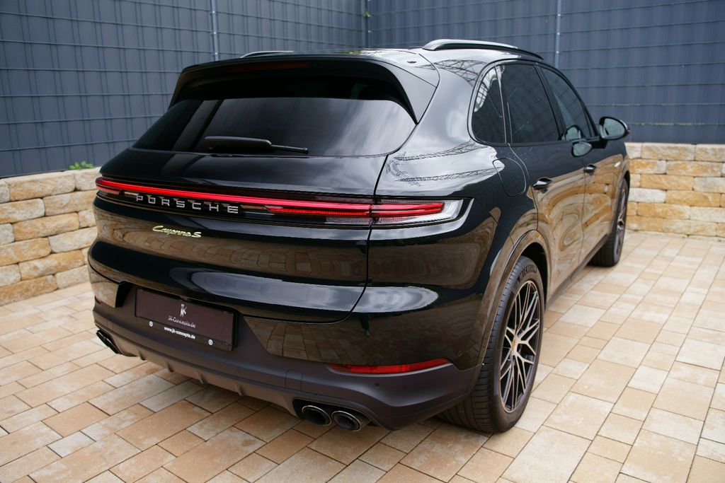 Image of Porsche Cayenne