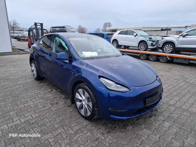 Tesla Model Y Long Range Dual AWD