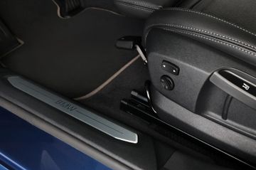 BMW 118i Aut Sport Line M-Lenkrad DriveAssist RFK