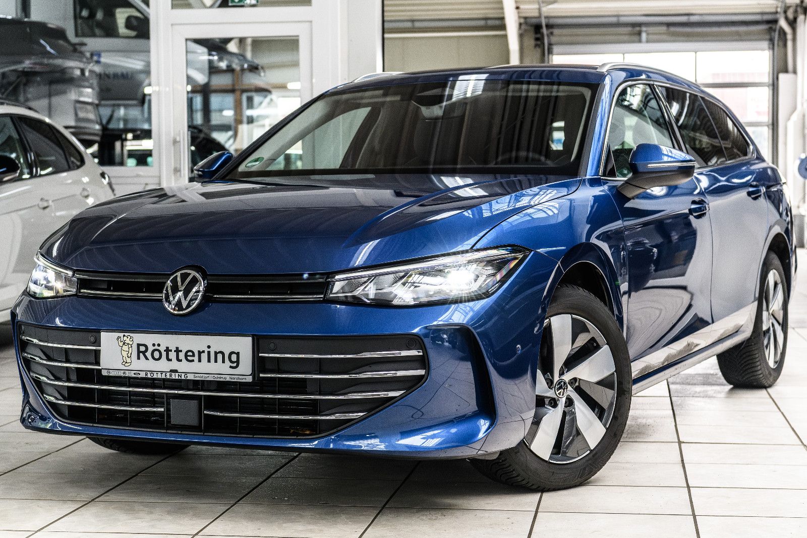 Fahrzeugabbildung Volkswagen Passat Variant 2.0 TDI 110 kW+AHK+SHZ+STANDHEIZU