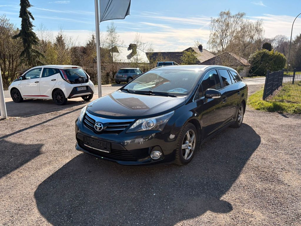 Angebot ansehen Toyota Avensis