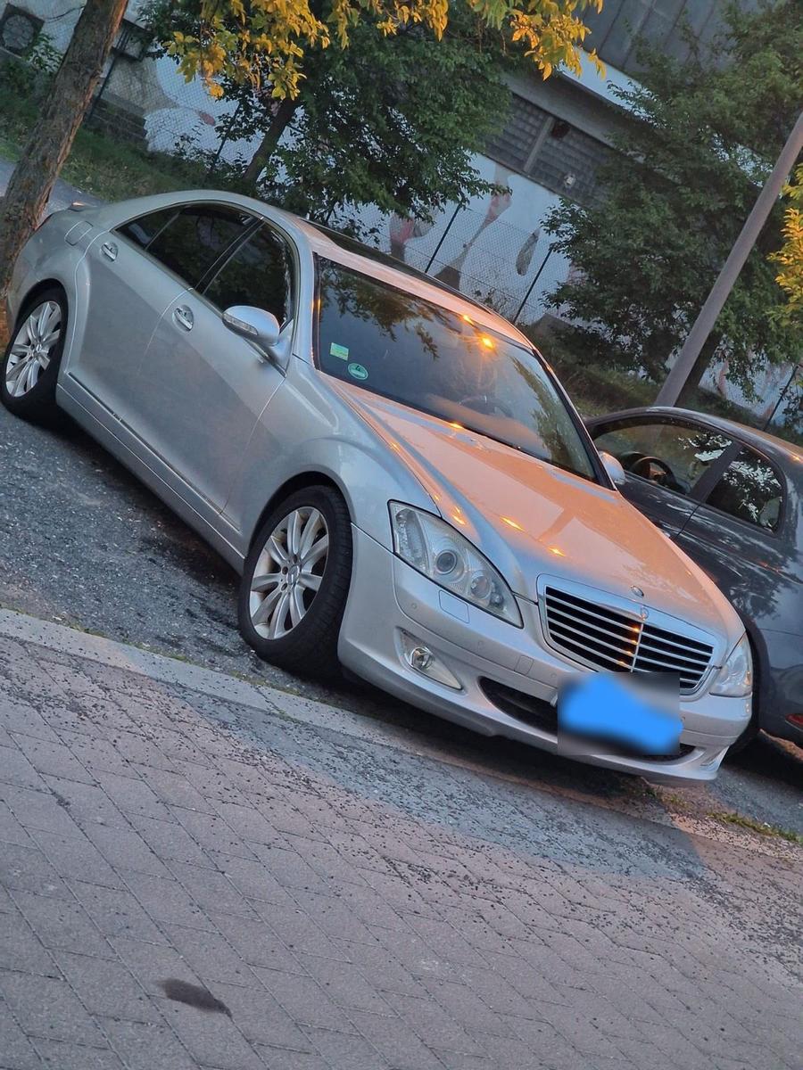 Mercedes-Benz S 320