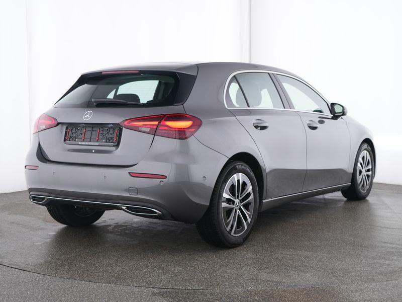 Mercedes-Benz A 180 Progressive/LED/Kamera/Winter/SHZ/17'