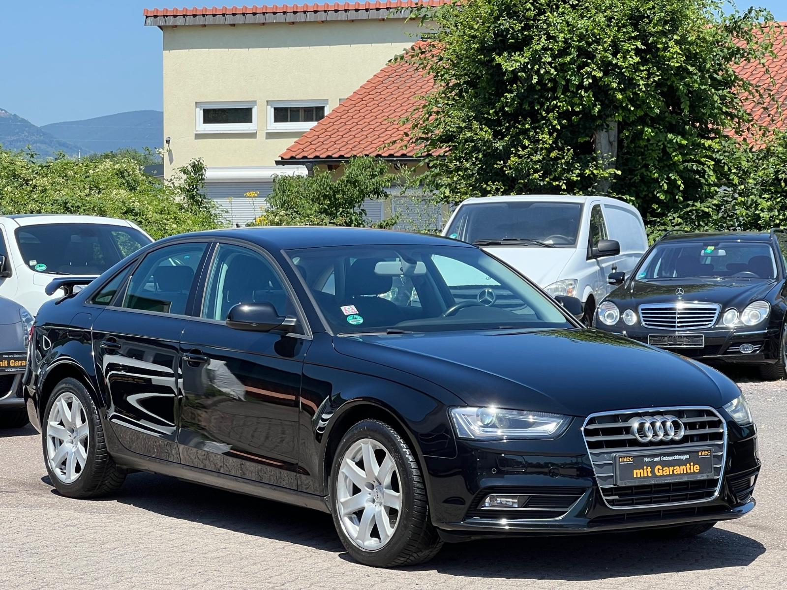 Audi A4 1,8 Lim. Attraction*NAVI*SHZ*BI-XENON*TOP