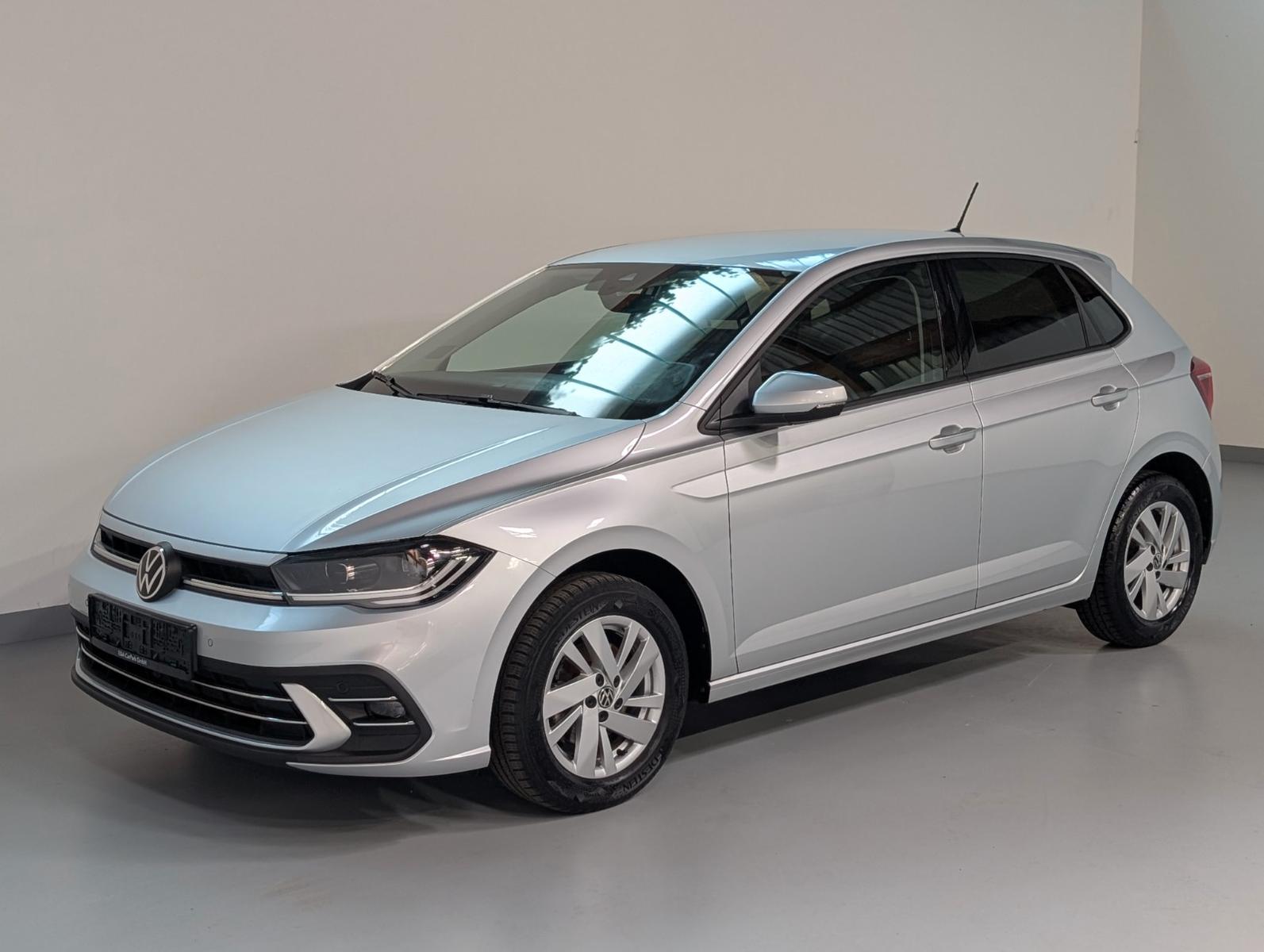 Volkswagen Polo VI Style MATRIX-IQ.DRIVE-ACC-NAVI-L+S