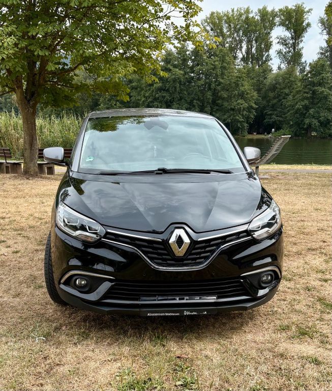 Image of Renault Scenic