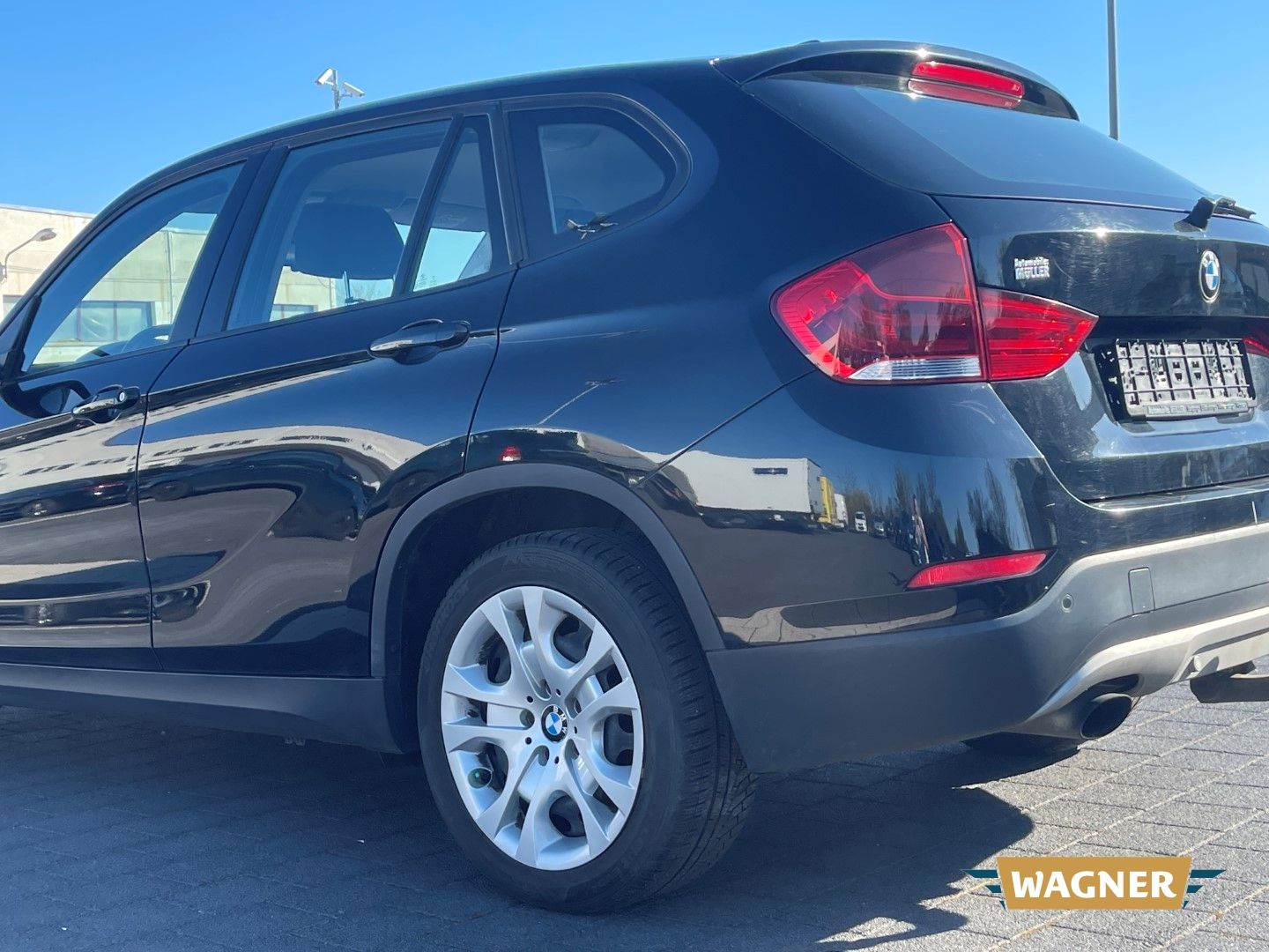 Fahrzeugabbildung BMW X1 18 d xDrive 18d Klima  Motorschaden