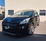 Peugeot 3008 2.0 HDi hybrides Automatique - Peugeot 3008 Hybrid (Diesel/Elektro)