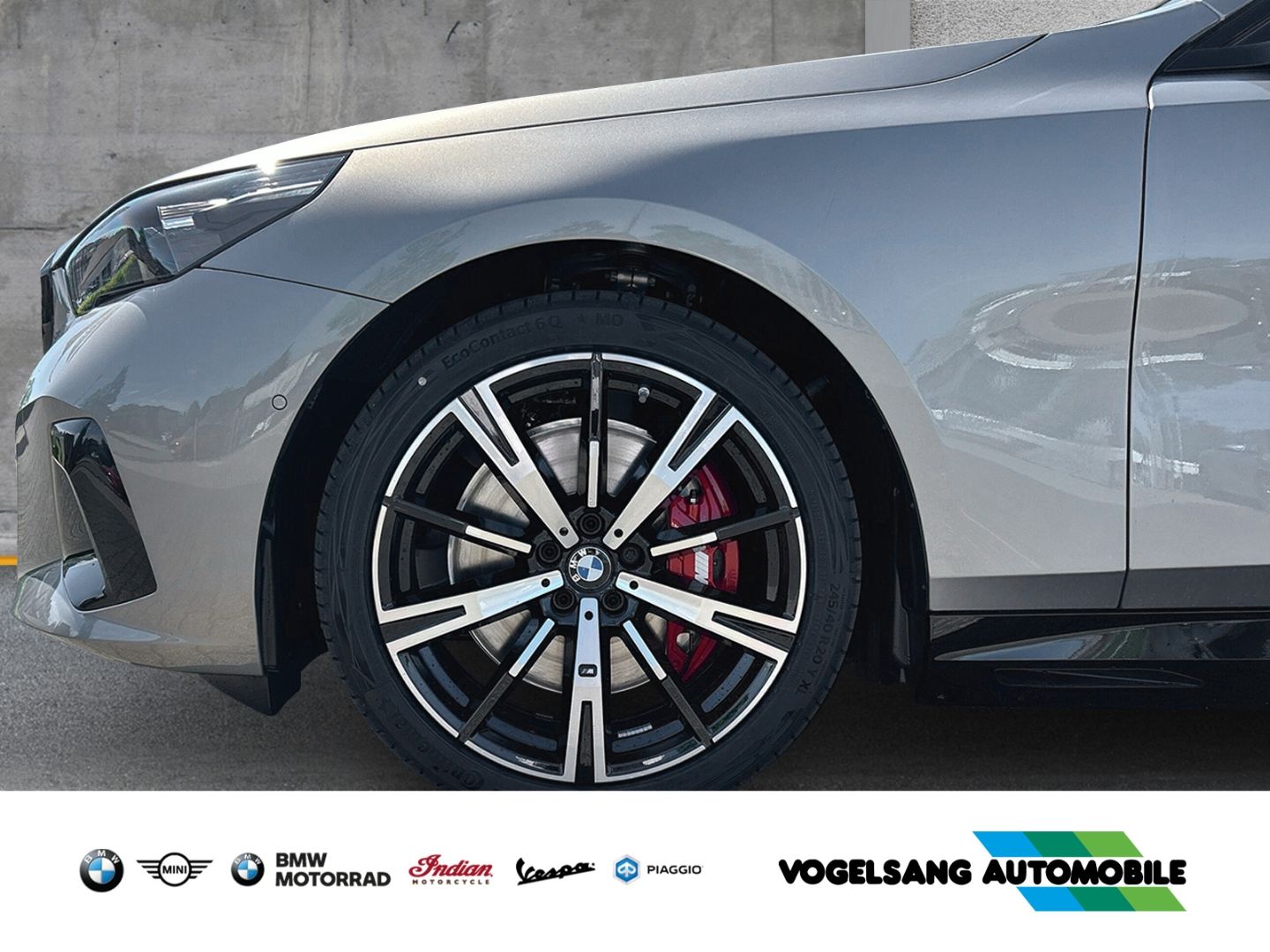 Fahrzeugabbildung BMW i5 40 eDrive M Sport Touring eDrive40 Park-Assis