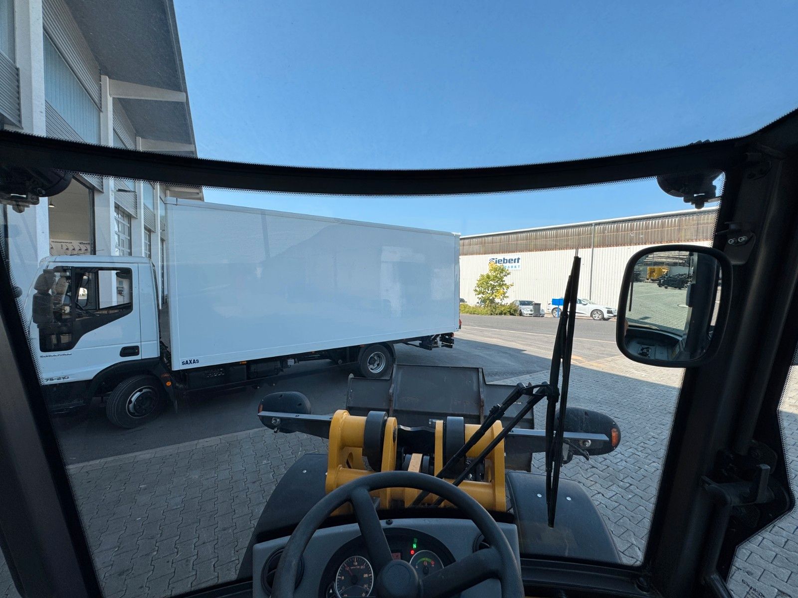 Fahrzeugabbildung Ahlmann AX 850 / nur: 671h / 11.2022 / Gabel / Schaufel