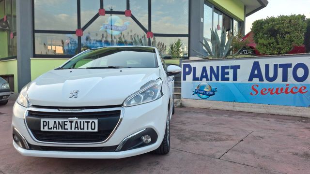 Peugeot 208 PureTech 82 5p. GPL Allure