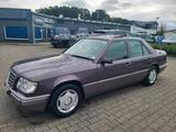 Mercedes-Benz Mercedes Benz W124 E200 Automatik 1 Hand - Mercedes-Benz E 200: W124