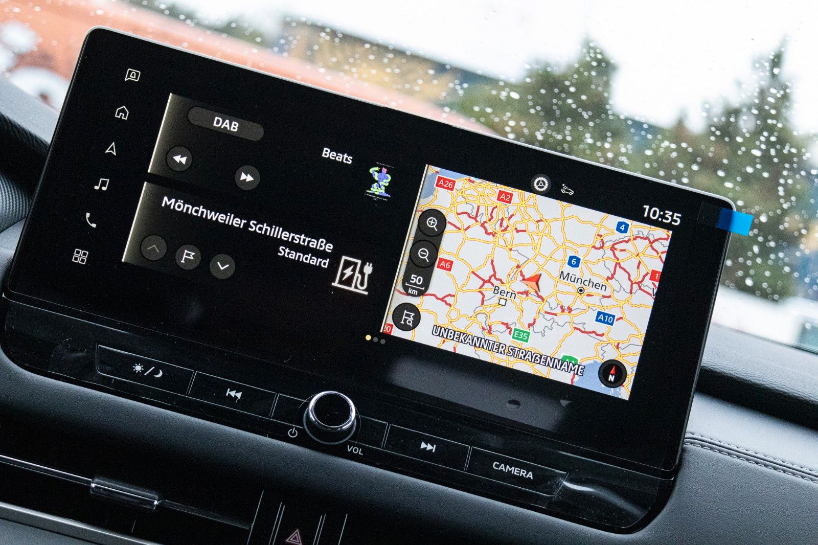 Fahrzeugabbildung Mitsubishi Outlander MY25  2.4 PHEV Top 4WD Leder Glasdach