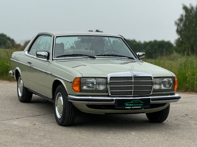 Mercedes-Benz 230 Coupe°TOP ZUSTAND°MOTOR FÜR 7000€ NEU °