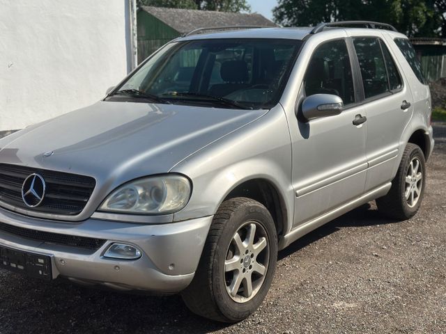 Mercedes-Benz ML 270 ML -Klasse ML 270 CDI*Autom.*Turbo neu*AH