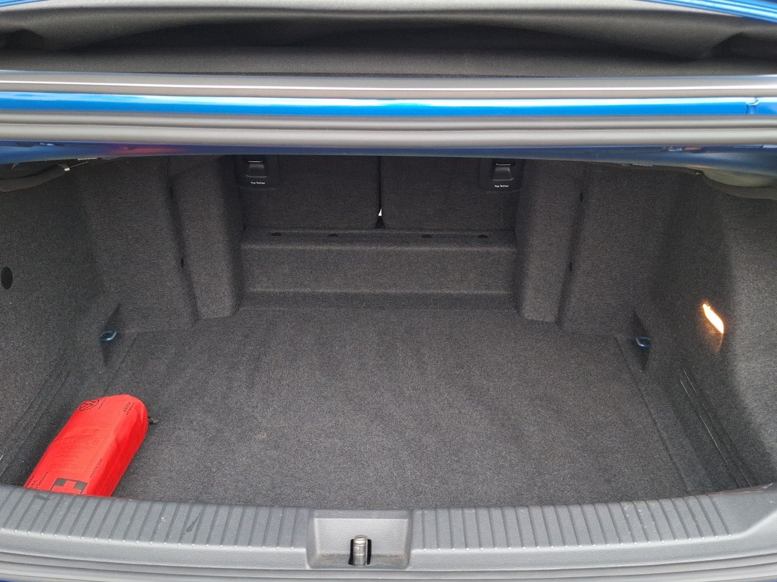 Fahrzeugabbildung Volkswagen T-Roc Cabriolet TSI Style DSG LEDplus Navi AID A
