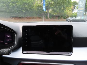 Fotografie 11 des Seat Ibiza FR 1.0 6-G Navi Kamera Sitzheizung