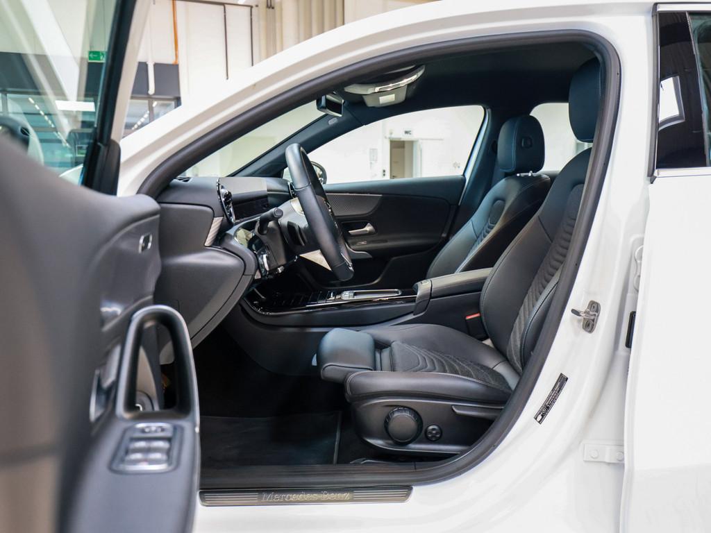 Mercedes-Benz A 250 e Progressive Advanced LED NAVI KAMERA SHZ