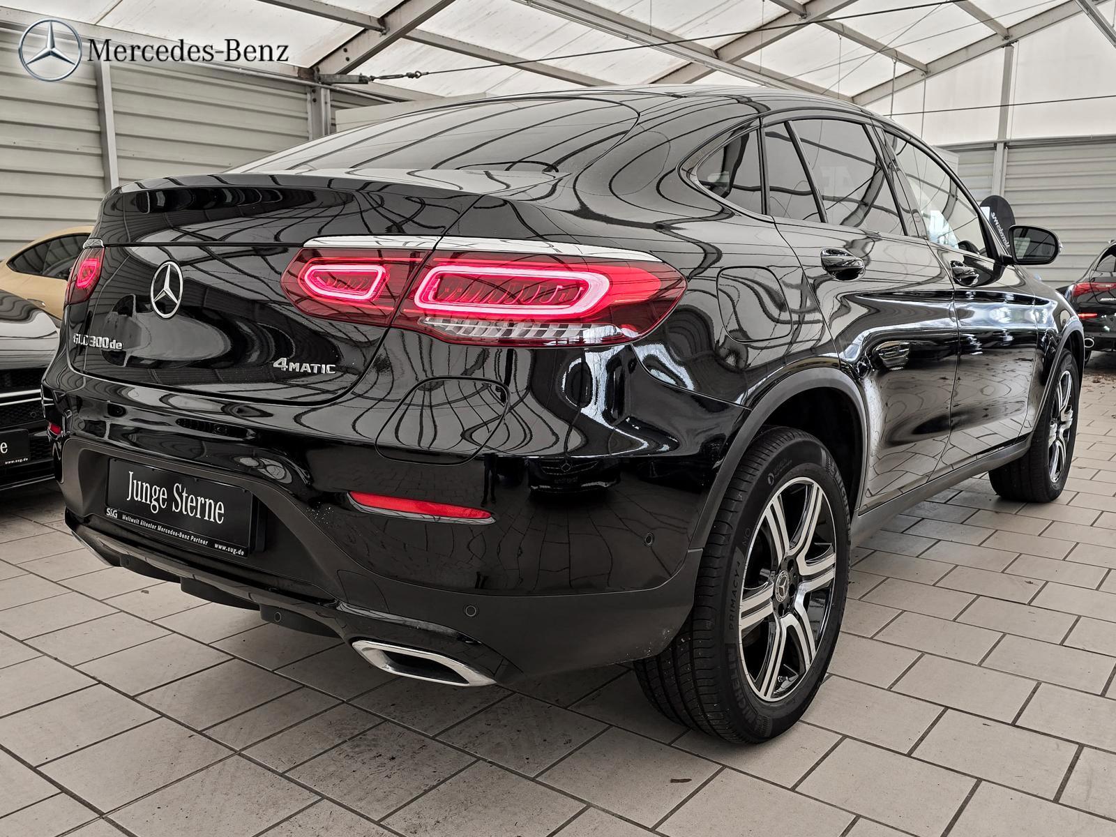 Mercedes-Benz GLC 300 Coupe 4M Night+RüKam+MBUX+LED+19