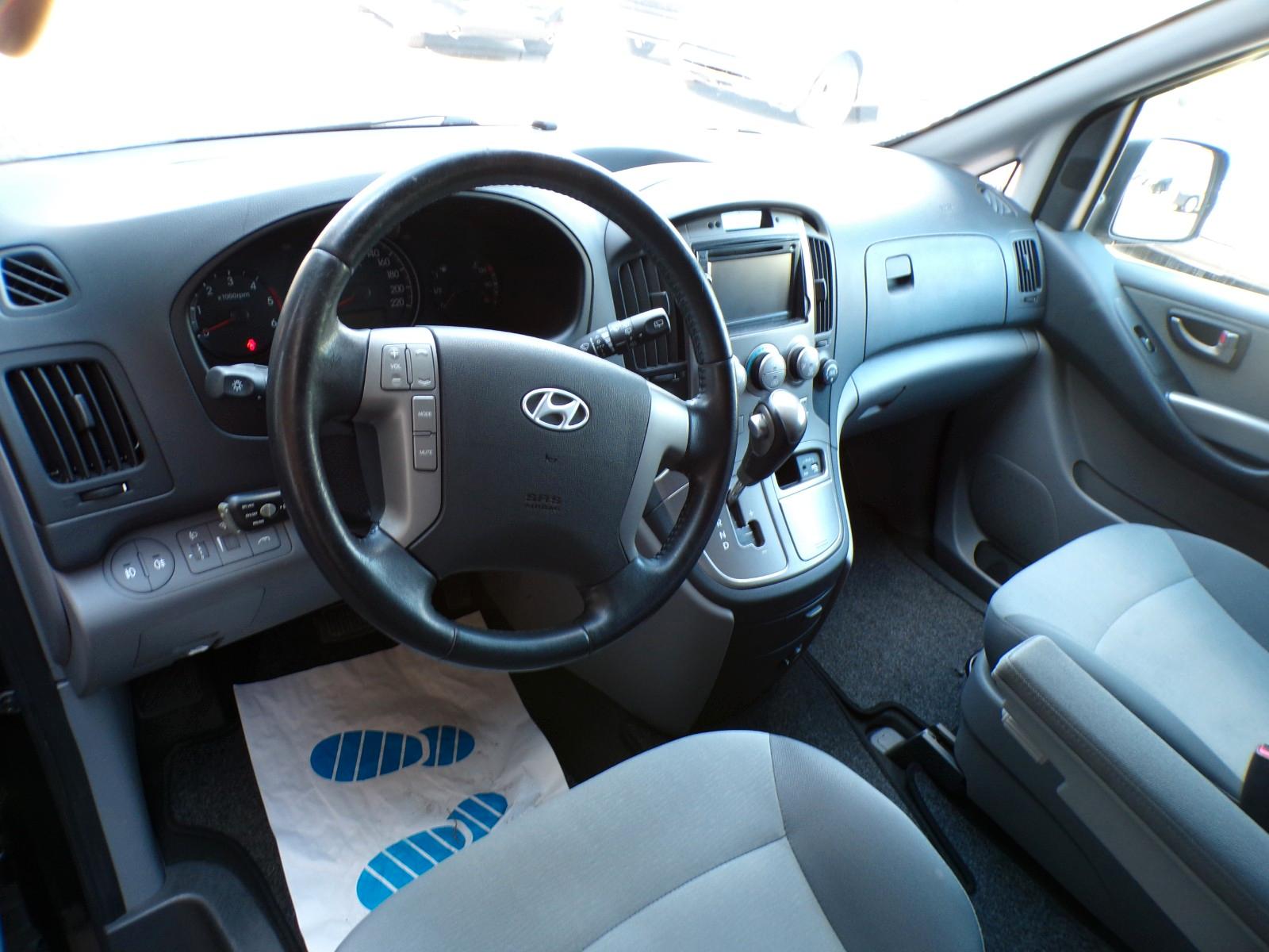 Hyundai H-1 Comfort 2.5CRDi AUTOMATIK mit AHK.