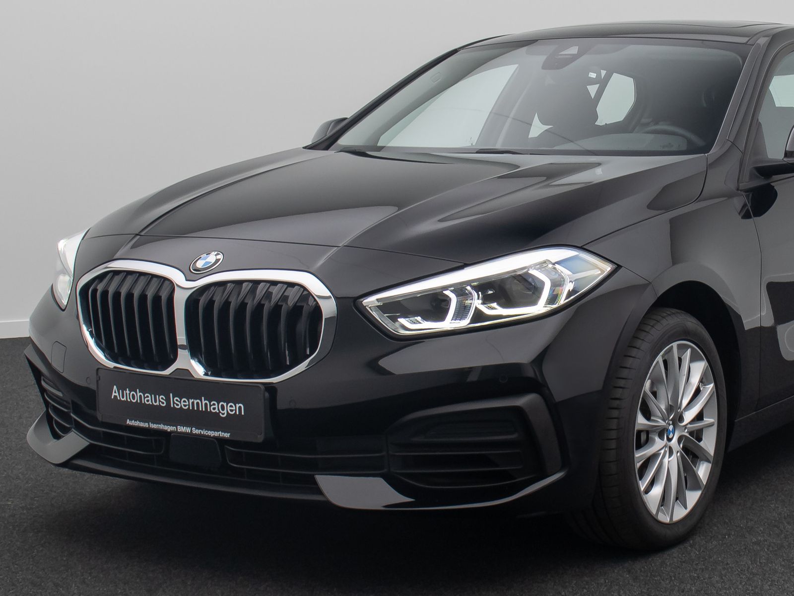 Fahrzeugabbildung BMW 120i GeschwindigReg PDC LED DAB Panorama WLAN