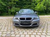 BMW 320d xDrive touring - - BMW 320 aus 2009: Kombi, 320d