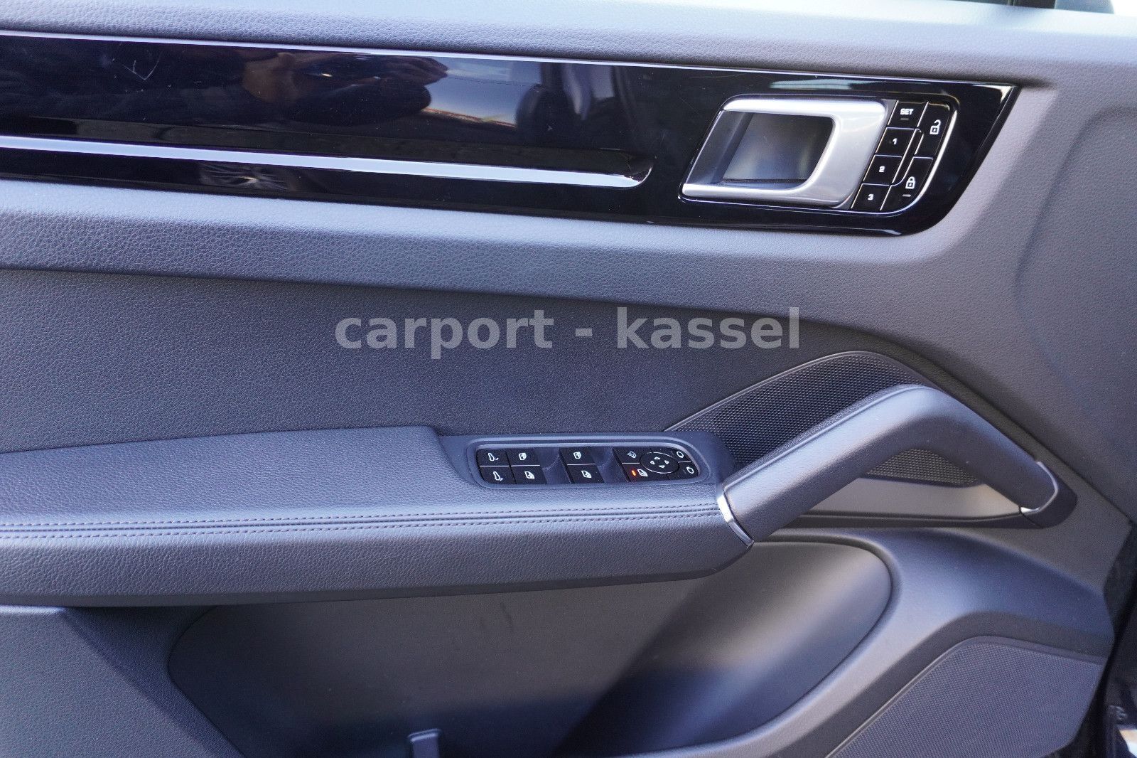 Porsche Cayenne Sportpaket 1.Hand/360°/LED/21" RS Spyder foto 23