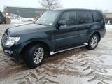 Mitsubishi Pajero 3,2 DI-D 4WD Automatik - gebrauchte Mitsubishi Pajero aus dem Jahr 2016
