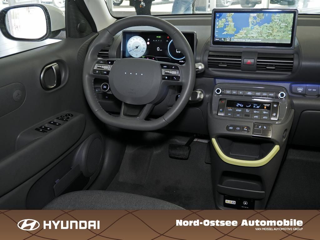 Fahrzeugabbildung Hyundai INSTER CROSS ELEKTRO 2WD SHZ LHZ V2L PDC KLIMA