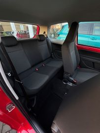 Bild 12 Seat Mii Reference 1.0 60PS KLIMA GJR RADIO CD TOP