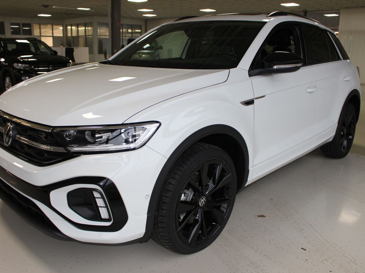 Fahrzeugabbildung Volkswagen T-Roc 2.0 TSI R-Line 4Motion/Pano/IQDrive/AHK