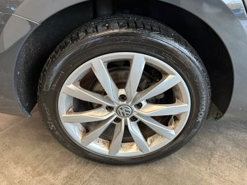 MYAUTOCENTER – Gebraucht- und Jahreswagen mit Werkstattservice in Pfaffenhofen Volkswagen Golf VII Variant Highline BMTStart-Stopp*Klima*