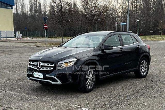 Mercedes-Benz MERCEDES GLA 180 Executive