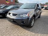Mitsubishi Outlander 2.4 2WD Plus - Mitsubishi aus 2010: Geländewagen