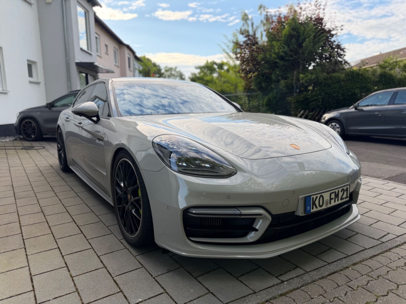 PORSCHE Panamera Turbo S E-Hybrid Sport Turismo *VOLL*