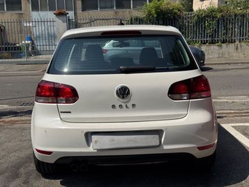 Volkswagen Golf - 5