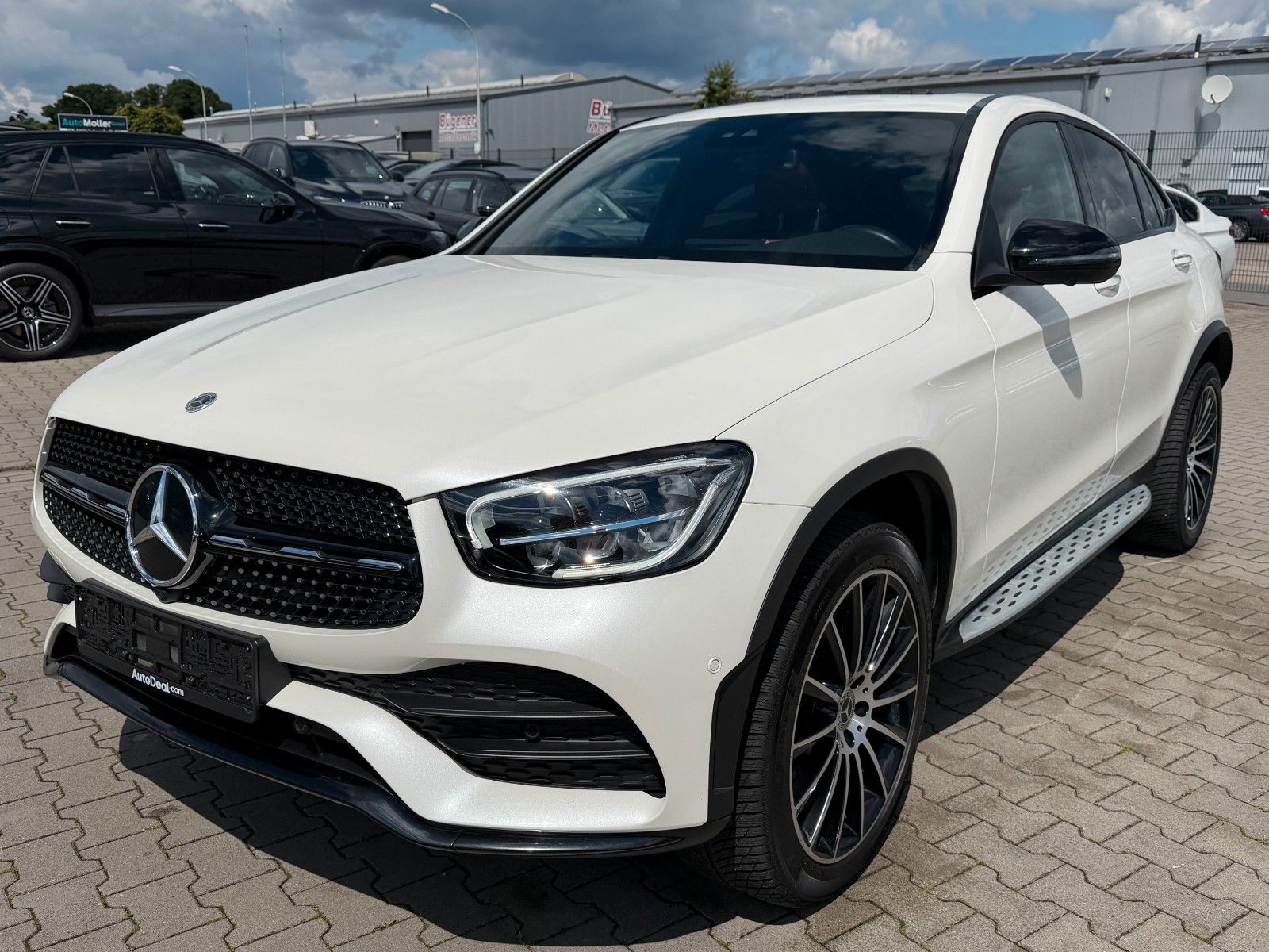 MERCEDES-BENZ GLC Coupé 300de AMG Line * Panoramadach