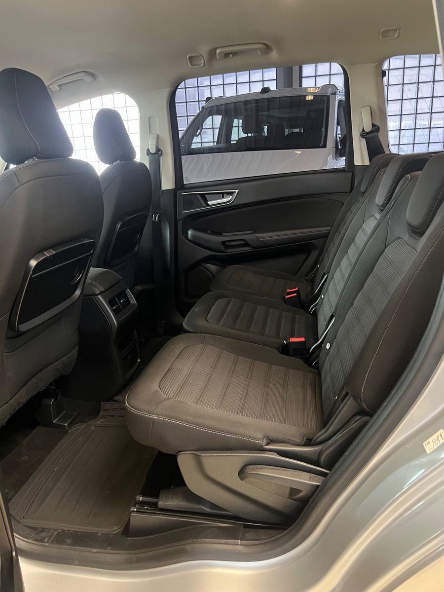 Fahrzeugabbildung Ford Galaxy 2.0 TDCI * 7.SITZER *NAVI*