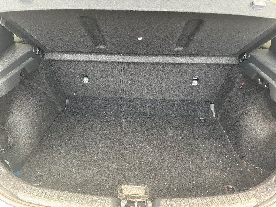 Fahrzeugabbildung Hyundai i30 1.5T 160PS 48V Edition 30