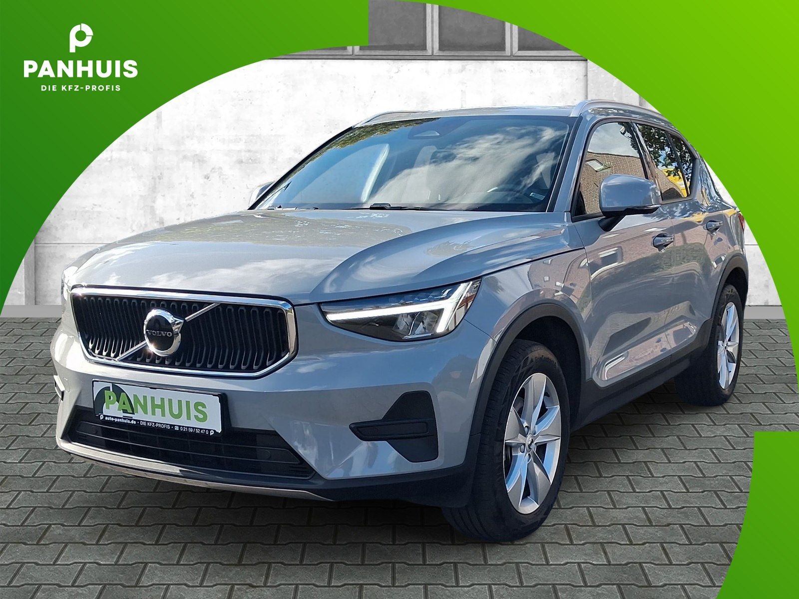 Volvo XC40 B3 DKG `Core` Full-LED