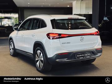 صورة 10 لـ 2025 Mercedes-BENZ EQA