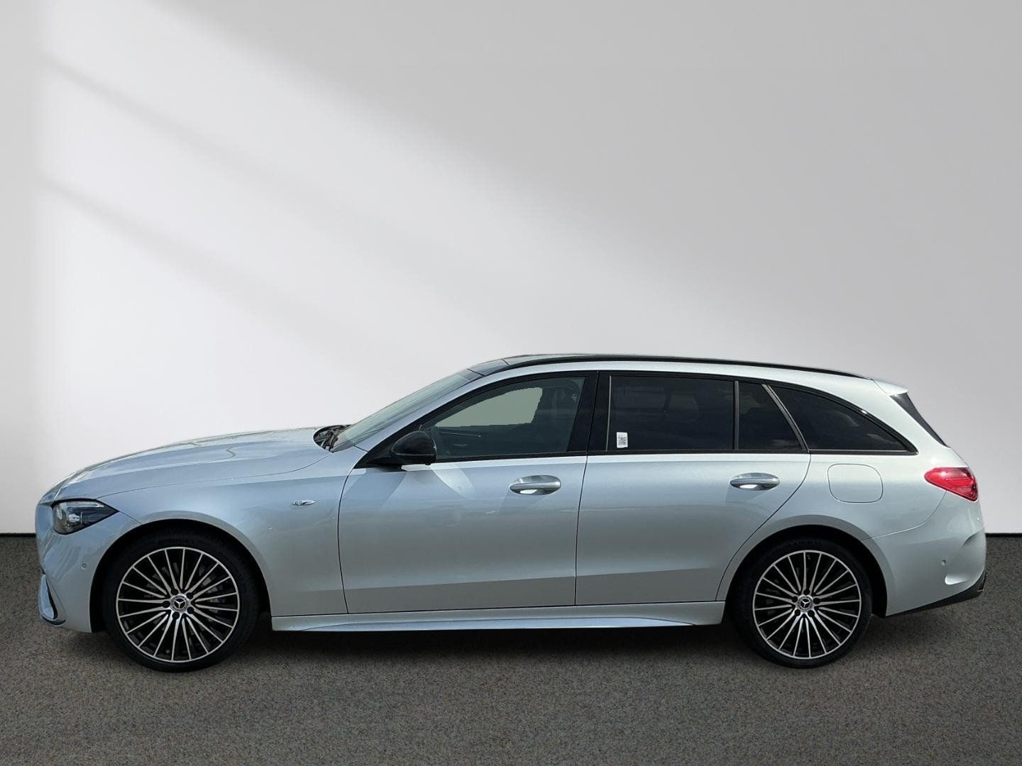 Mercedes-Benz C 300 e T AMG Night Panorama Digital-Light AHK imagem 3