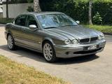 Jaguar X-Type 2 Liter V6 Classic - Jaguar X-Type: Classic
