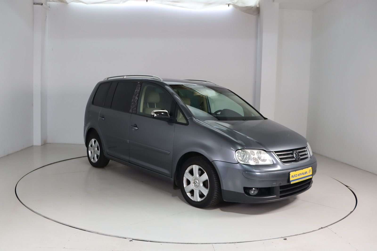 Fahrzeugabbildung Volkswagen Touran 2.0 HU/AU 07.27 * Klima Highline