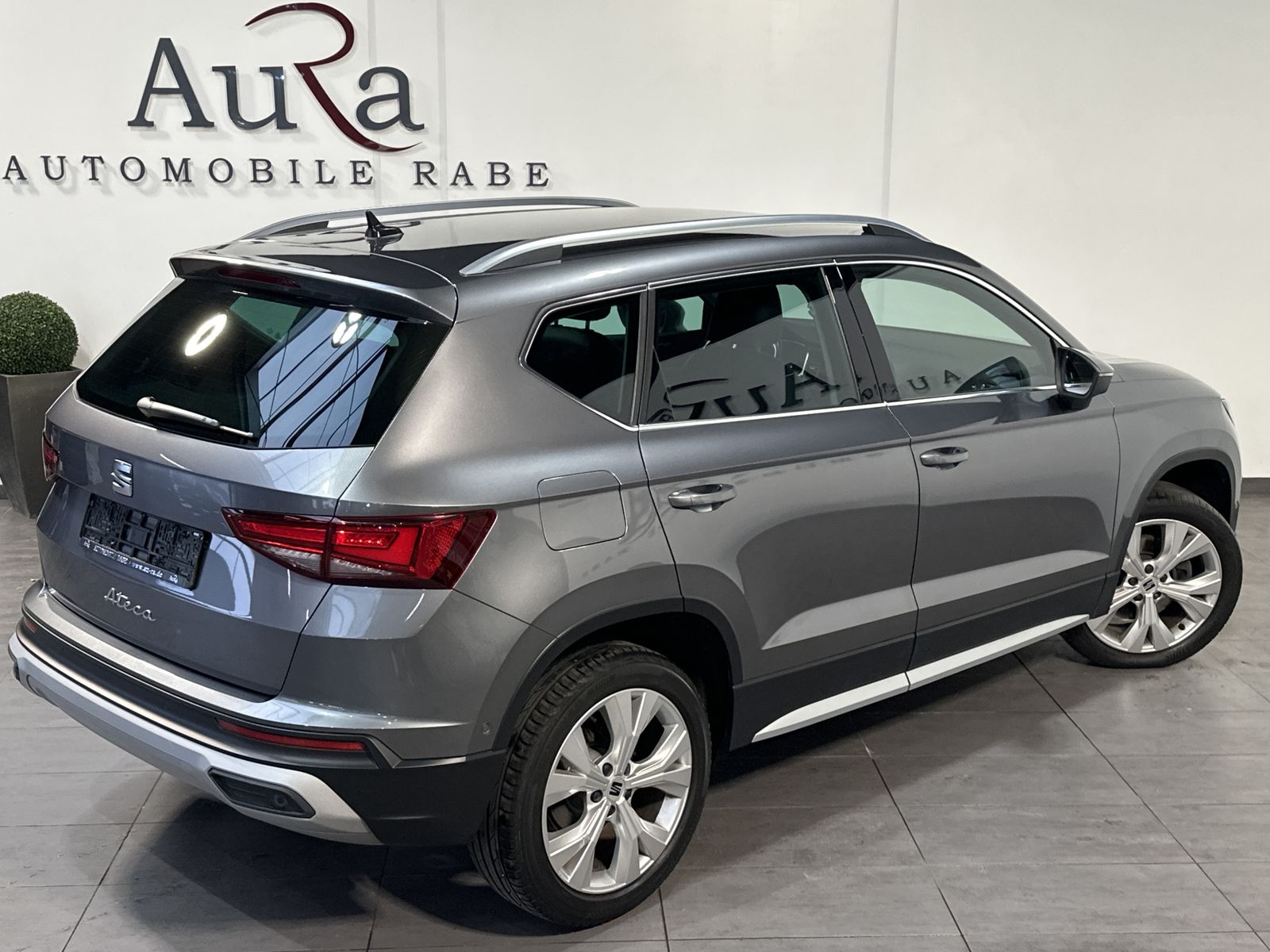Fahrzeugabbildung SEAT Ateca 2.0 TDI DSG Xperience NAV+LED+VCOCK+WINTER