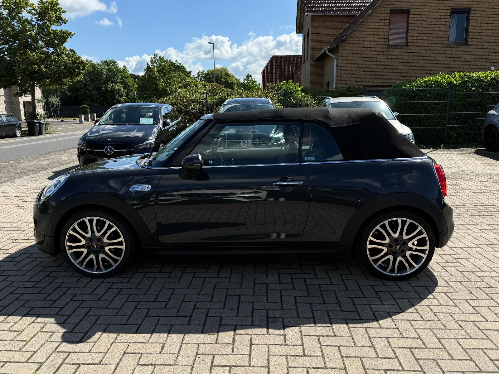 MINI Cabrio Cooper S, Aut., Leder, Navi, TÜV neu