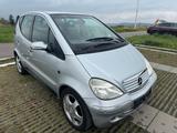 Mercedes-Benz A190 AVANTGARDE *LEDER*SHZ*PDC*KLIMA*TÜV NEU* - Mercedes-Benz A 190 bis 15.000 Euro