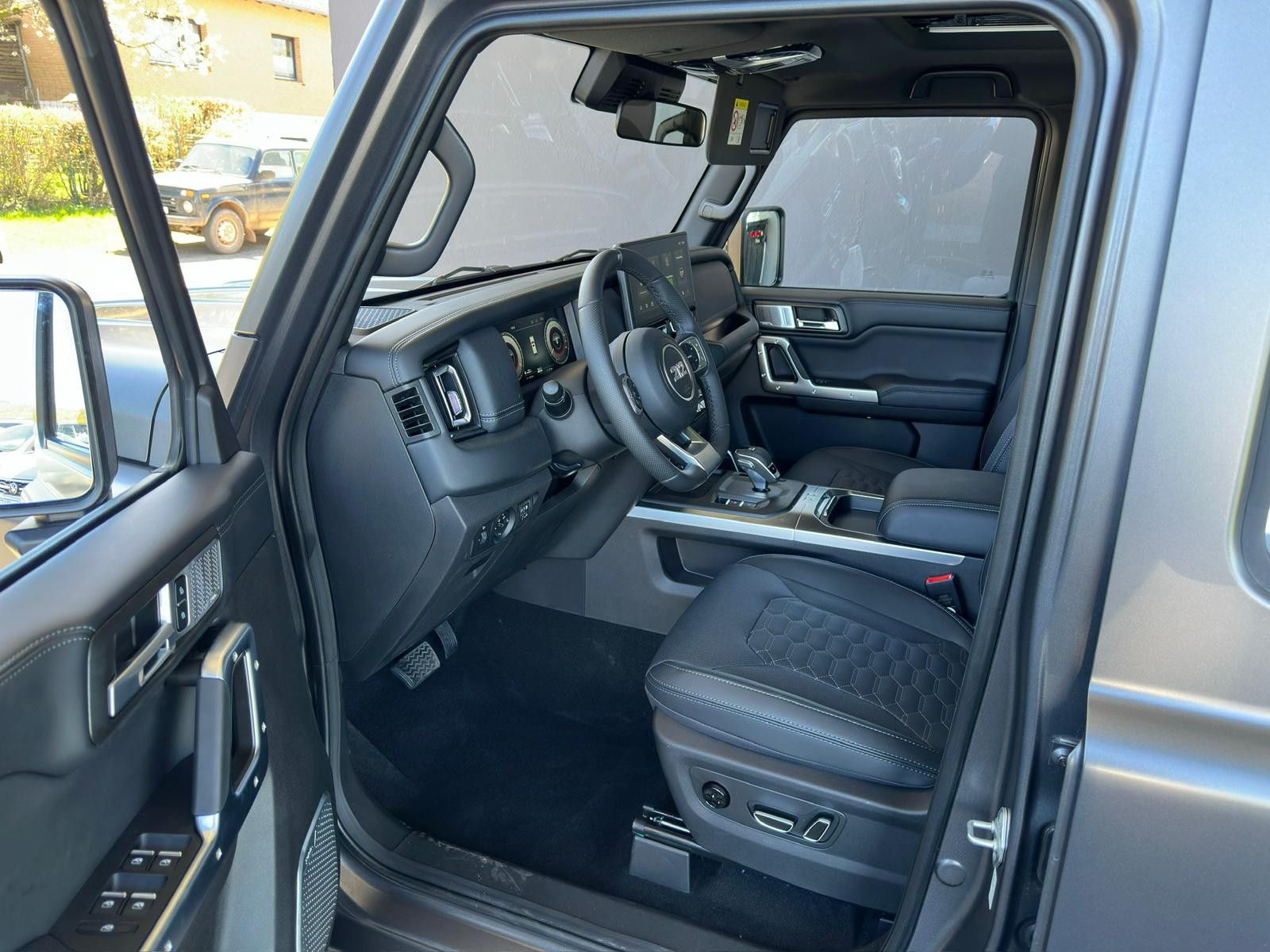 BAW 212 2,0L TCI 4WD | Seilwinde | 4×4 — Bild 9