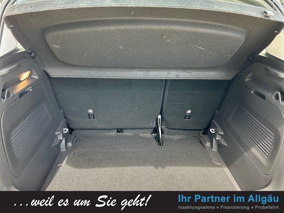 Fahrzeugabbildung Opel CROSSLAND X 1.2T LED+CARPLAY+ALU+SHZ+KAMERA+PDC+